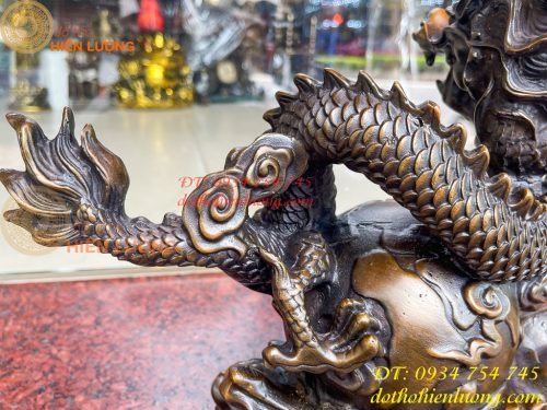 Tượng Rồng Ôm Địa Cầu Bằng Đồng Phong Thủy