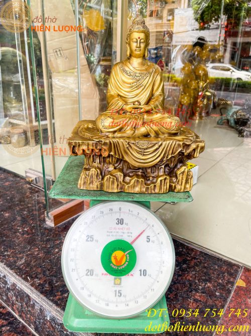 Tượng Phật Thích Ca Ngồi Bệ Đá Bằng Đồng