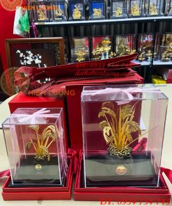 Biểu Trưng Cây Lúa Bằng Đồng Mạ Vàng 24K