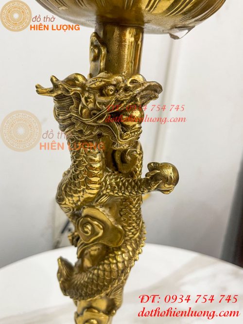 Đôi Chân Nến Rồng Cuộn Bằng Đồng Cao 38cm