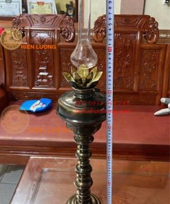 Đèn Dầu Pháp Bằng Đồng Cổ Đèn Hoa Sen