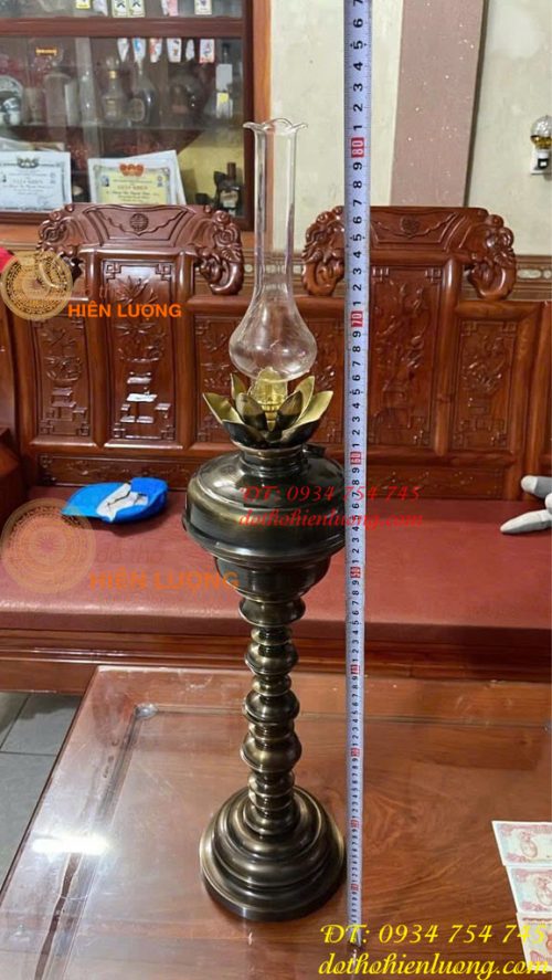 Đèn Dầu Pháp Bằng Đồng Cổ Đèn Hoa Sen