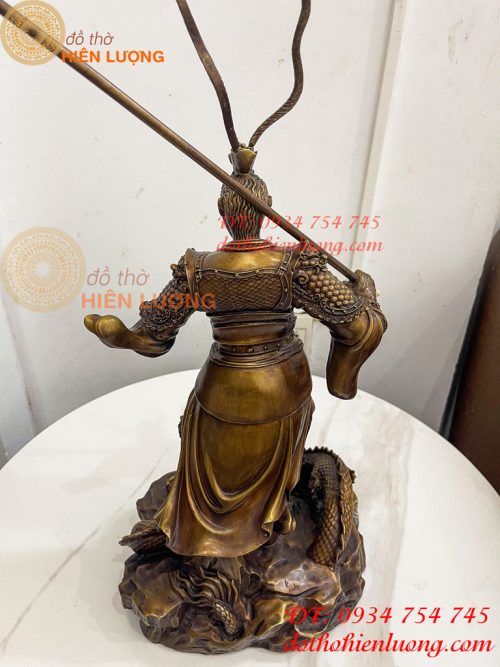 Tượng Tề Thiên Đại Thánh Hàng Long Bằng Đồng Hun Cao 50cm