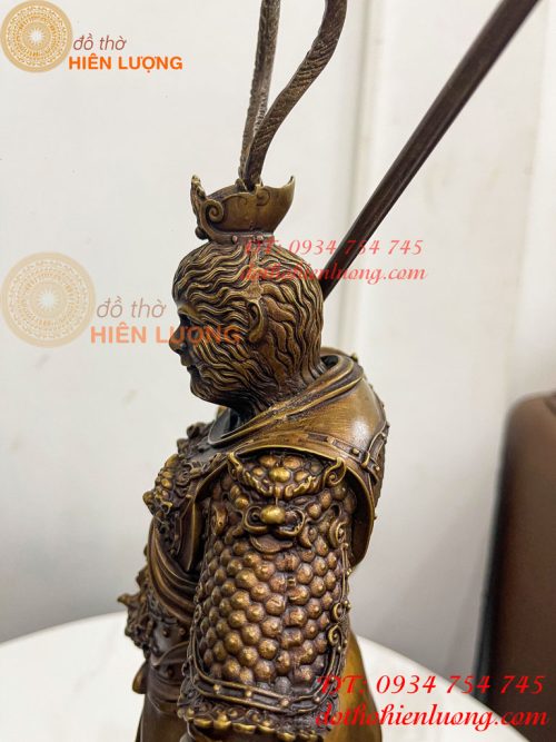 Tượng Tề Thiên Đại Thánh Hàng Long Bằng Đồng Hun Cao 50cm