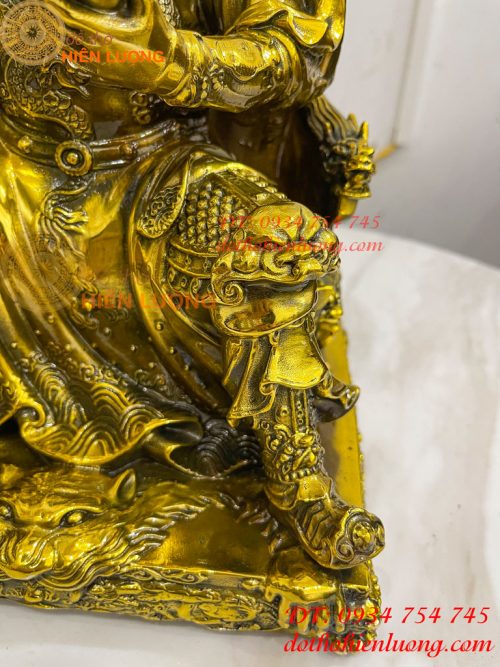 Tượng Quan Công Đọc Sách Ngồi Ghế Hổ Bằng Đồng Cao 30cm