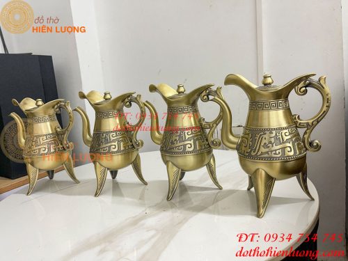 Bình Rượu 3 Chân Bằng Đồng Tần Thủy Hoàng