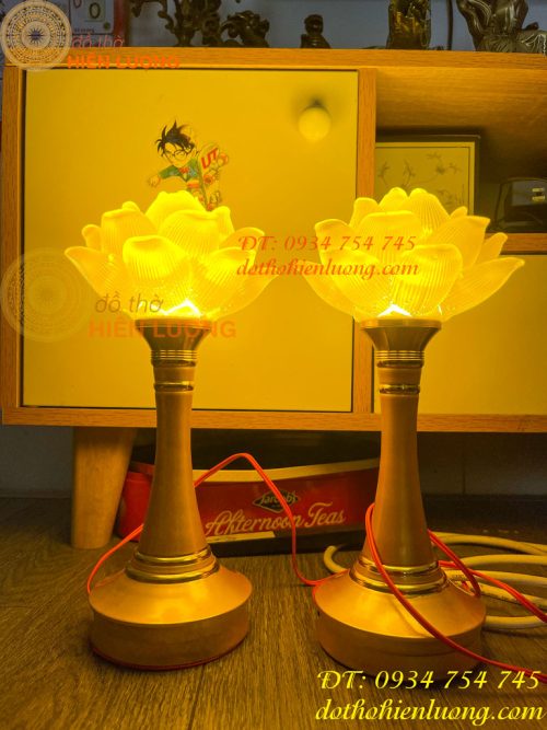 Đèn Lưu Ly Hoa Sen Cao 30cm 1 Bông Bóng Led