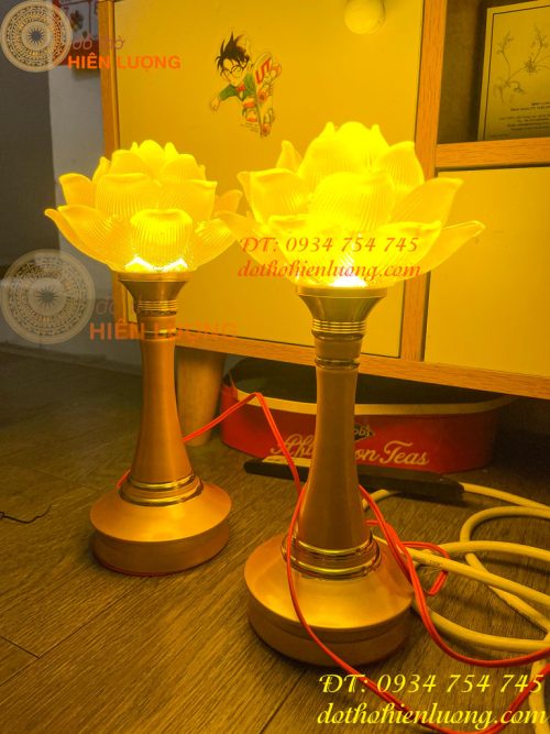 Đèn Lưu Ly Hoa Sen Cao 30cm 1 Bông Bóng Led