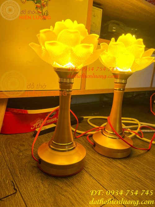 Đèn Lưu Ly Hoa Sen Cao 30cm 1 Bông Bóng Led
