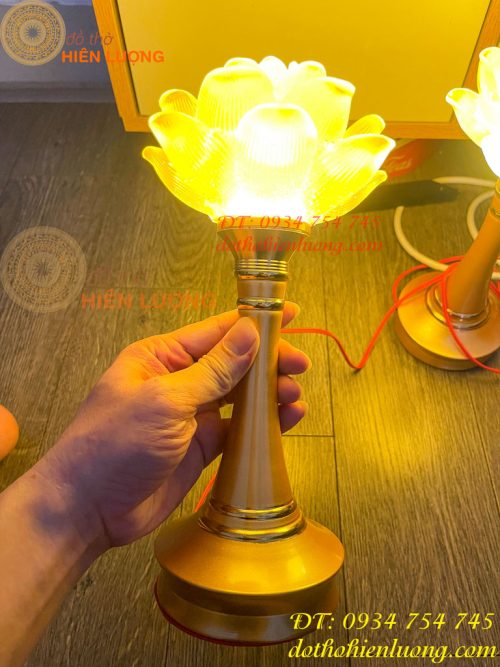 Đèn Lưu Ly Hoa Sen Cao 30cm 1 Bông Bóng Led