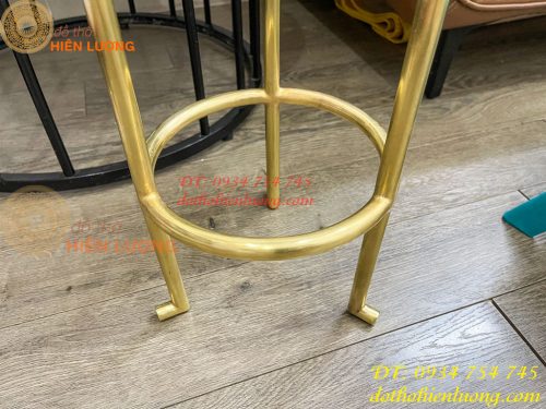 Chậu Cắm Hoa Bằng Đồng Kèm Giá Đỡ