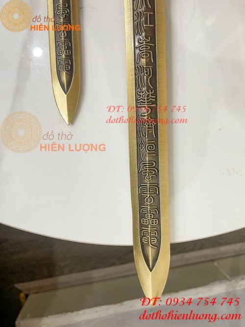 Kiếm Bằng Đồng Câu Chú Tiếng Phạn
