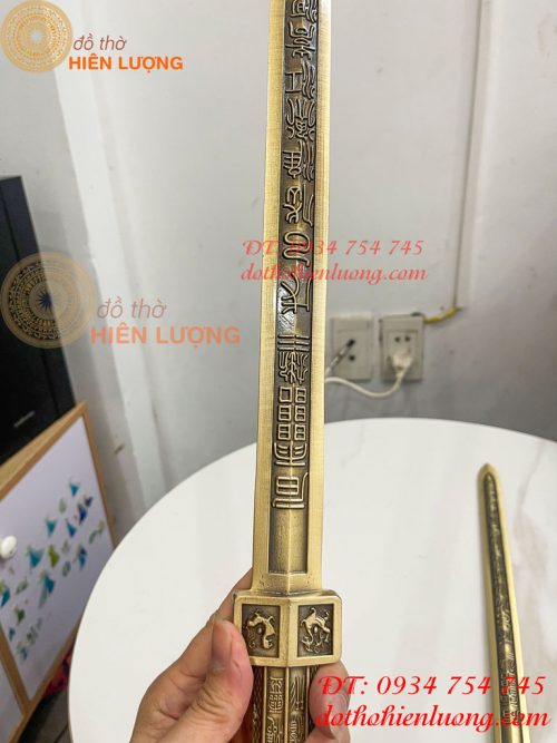 Kiếm Bằng Đồng Câu Chú Tiếng Phạn