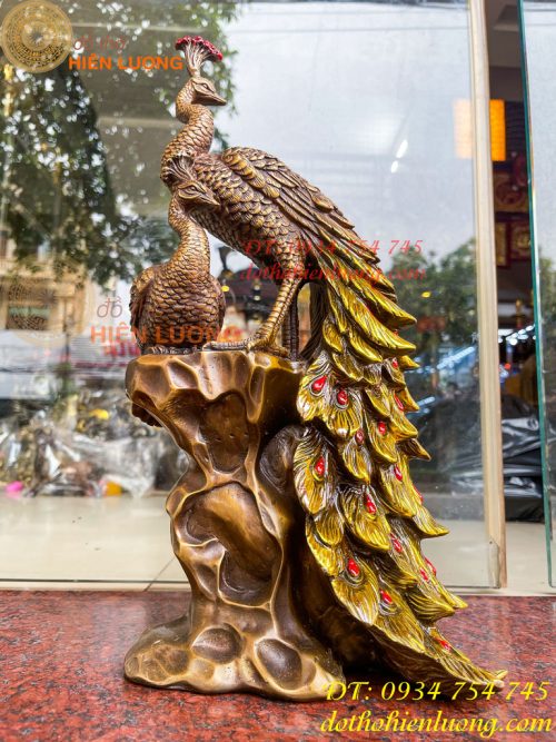 Tượng Đôi Chim Công Đuôi Dài Bằng Đồng Phong Thủy