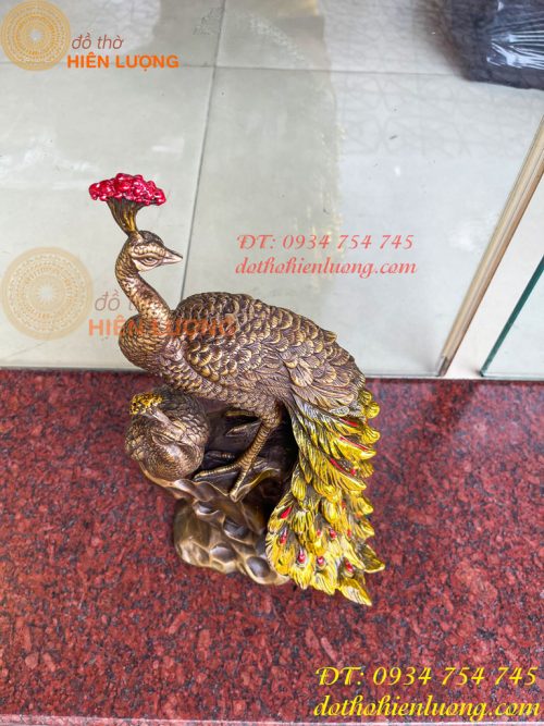 Tượng Đôi Chim Công Đuôi Dài Bằng Đồng Phong Thủy