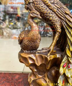 Tượng Đôi Chim Công Đuôi Dài Bằng Đồng Phong Thủy