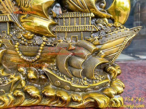 Mô Hình Thuận Buồm Xuôi Gió Bằng Đồng Phong Thủy