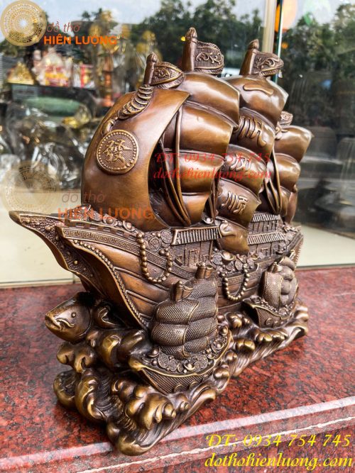 Mô Hình Thuyền Buồm Bằng Đồng Phong Thủy