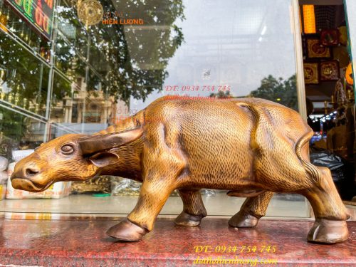 Tượng Trâu Vàng Việt Nam Bằng Đồng Cỡ Đại Dài 60cm