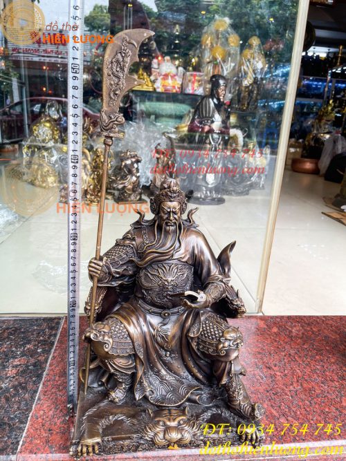 Tượng Quan Công Ngồi Đọc Sách Cao 40cm Bằng Đồng Hun