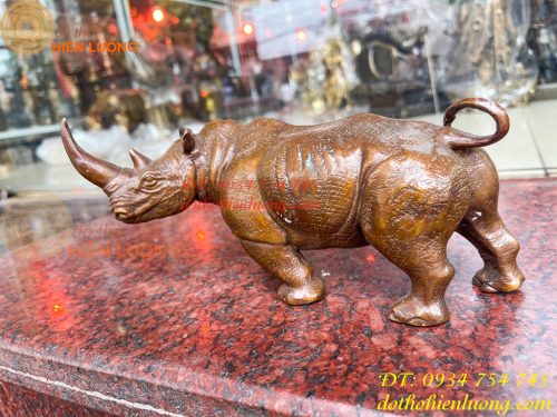 Tượng Tê Giác Bằng Đồng Phong Thủy Dài 23cm