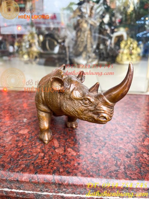 Tượng Tê Giác Bằng Đồng Phong Thủy Dài 23cm