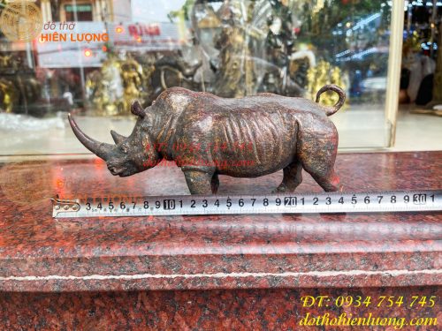 Tượng Tê Giác Bằng Đồng Giả Cổ Dài 25cm