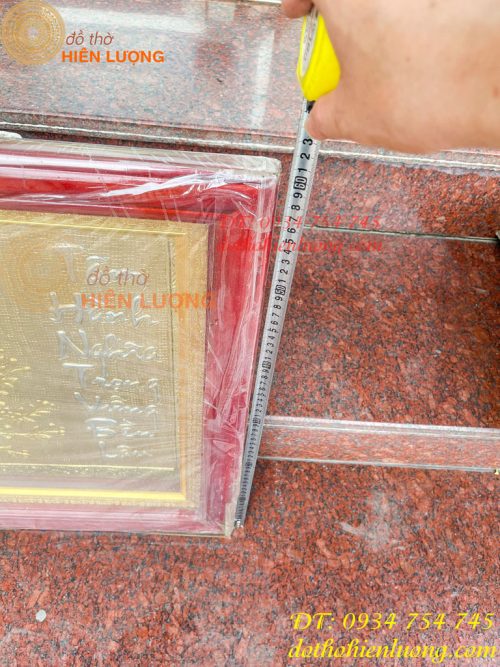 Tranh Chữ Tâm Bằng Đồng Dát Vàng KT 60x100cm Khung Gỗ