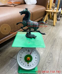 Tượng Ngựa Phi Bằng Đồng Màu Xanh Phong Thủy