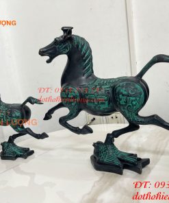 Tượng Ngựa Phi Bằng Đồng Màu Xanh Phong Thủy