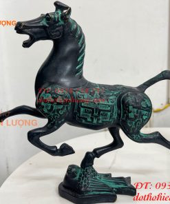 Tượng Ngựa Phi Bằng Đồng Màu Xanh Phong Thủy