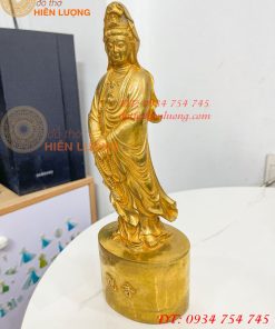 Tượng Quan Âm Phật Bà Đứng Cao 27cm Bằng Đồng Vàng