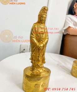 Tượng Quan Âm Phật Bà Đứng Cao 27cm Bằng Đồng Vàng