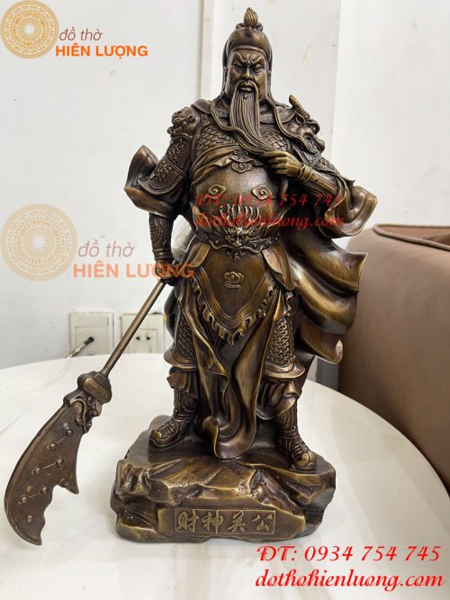 Tượng Quan Công Mặc Áo Rồng Đứng Trấn Ải Bằng Đồng Cao 35cm
