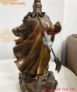 Tượng Quan Công Mặc Áo Rồng Đứng Trấn Ải Bằng Đồng Cao 35cm