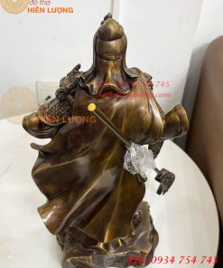 Tượng Quan Công Mặc Áo Rồng Đứng Trấn Ải Bằng Đồng Cao 35cm
