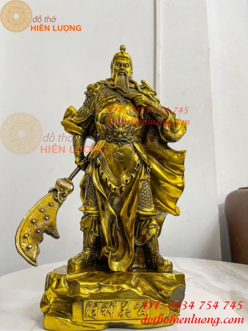 Tượng Quan Công Mặc Áo Rồng Đứng Trấn Ải Bằng Đồng Cao 35cm