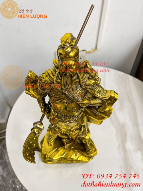 Tượng Quan Công Mặc Áo Rồng Đứng Trấn Ải Bằng Đồng Cao 35cm