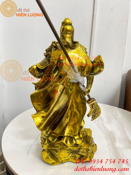 Tượng Quan Công Mặc Áo Rồng Đứng Trấn Ải Bằng Đồng Cao 35cm