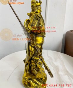 Tượng Quan Công Mặc Áo Rồng Đứng Trấn Ải Bằng Đồng Cao 35cm