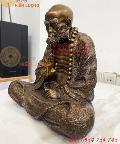 Tượng Bồ Đề Đạt Ma Sư Tổ Ngồi Thiền Cao 28cm Bằng Đồng
