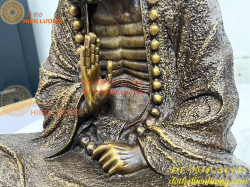 Tượng Bồ Đề Đạt Ma Sư Tổ Ngồi Thiền Cao 28cm Bằng Đồng