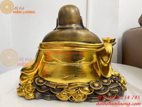 Tượng Di Lặc Cầm Thỏi Vàng Bằng Đồng Dát Vàng