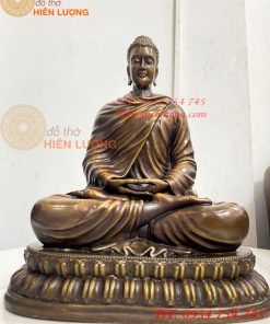 Tượng Phật Thích Ca Áo Chéo Bằng Đồng Cao 30cm