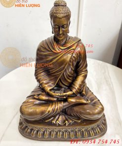 Tượng Phật Thích Ca Áo Chéo Bằng Đồng Cao 30cm