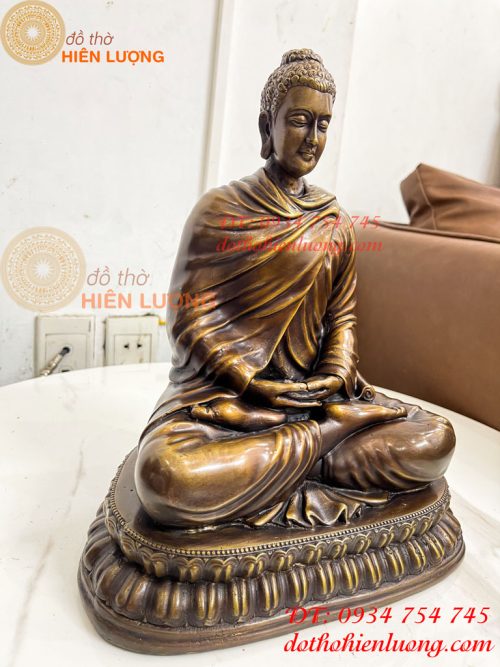 Tượng Phật Thích Ca Áo Chéo Bằng Đồng Cao 30cm