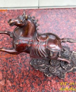 Tượng Ngựa Phi Nước Đại Bằng Đồng Phong Thủy