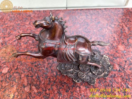 Tượng Ngựa Phi Nước Đại Bằng Đồng Phong Thủy