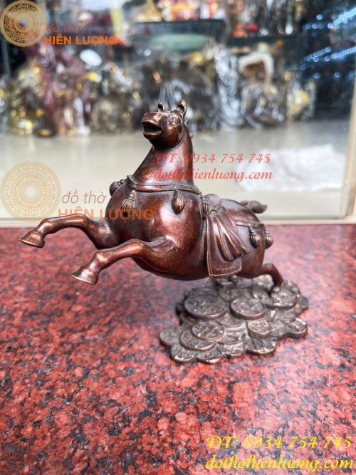 Tượng Ngựa Phi Nước Đại Bằng Đồng Phong Thủy