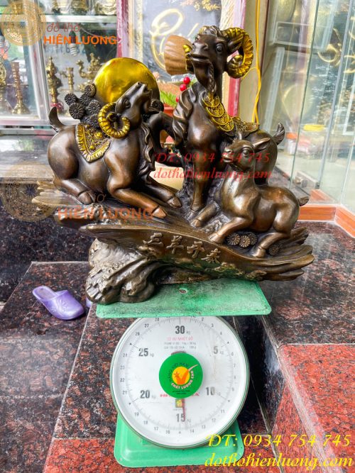 Tượng Tam Dương Bằng Đồng Cao 35cm Phong Thủy